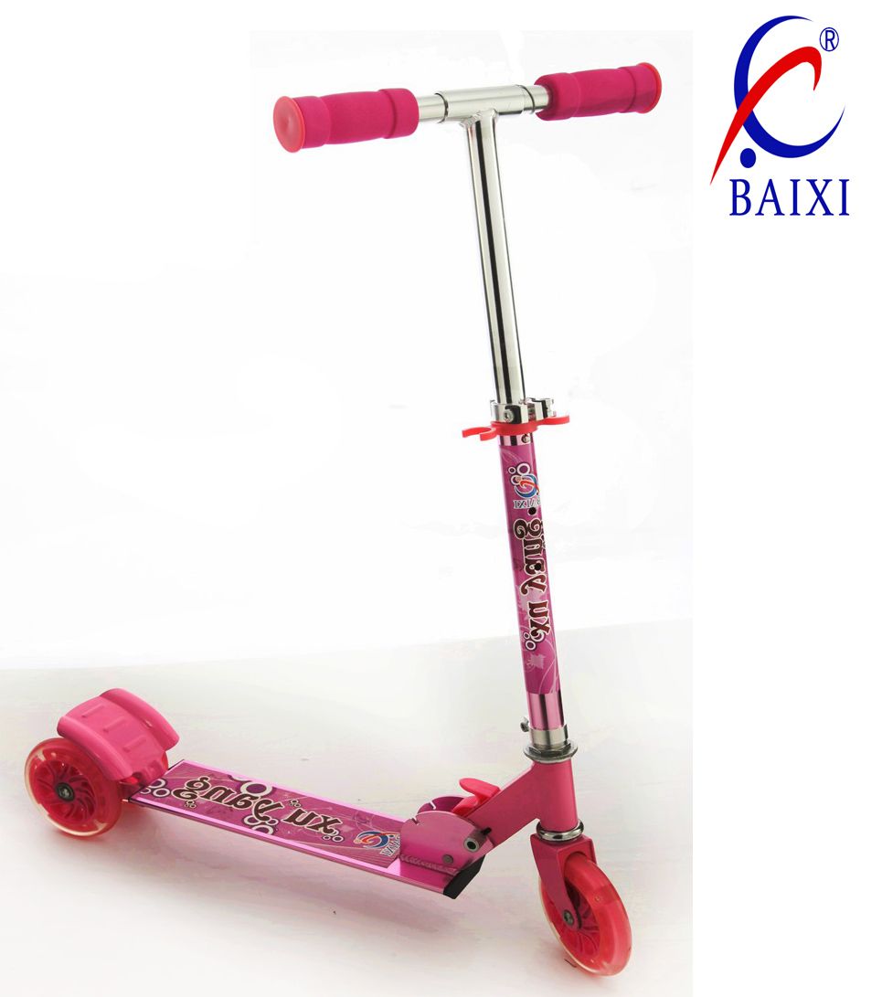 Kids Mini Scooter with Flashing Light (BX-3M002)
