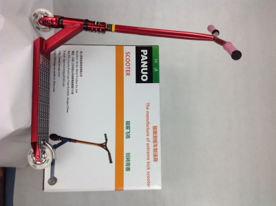 Popular Style Kick Scooter, Hot Selling Model in European Market and North American Market (ZCW010)
