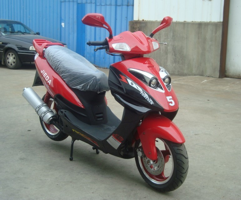Eagle Gas Scooter (JD150T9D)