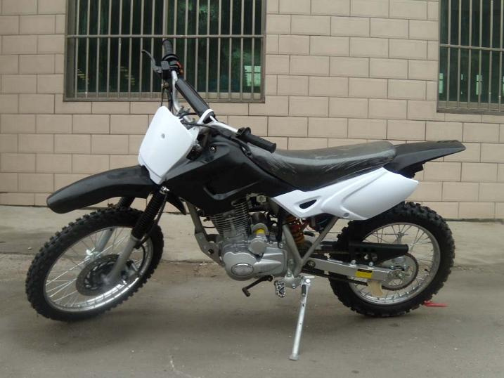 Dirt Bike (Jincheng Yueye)