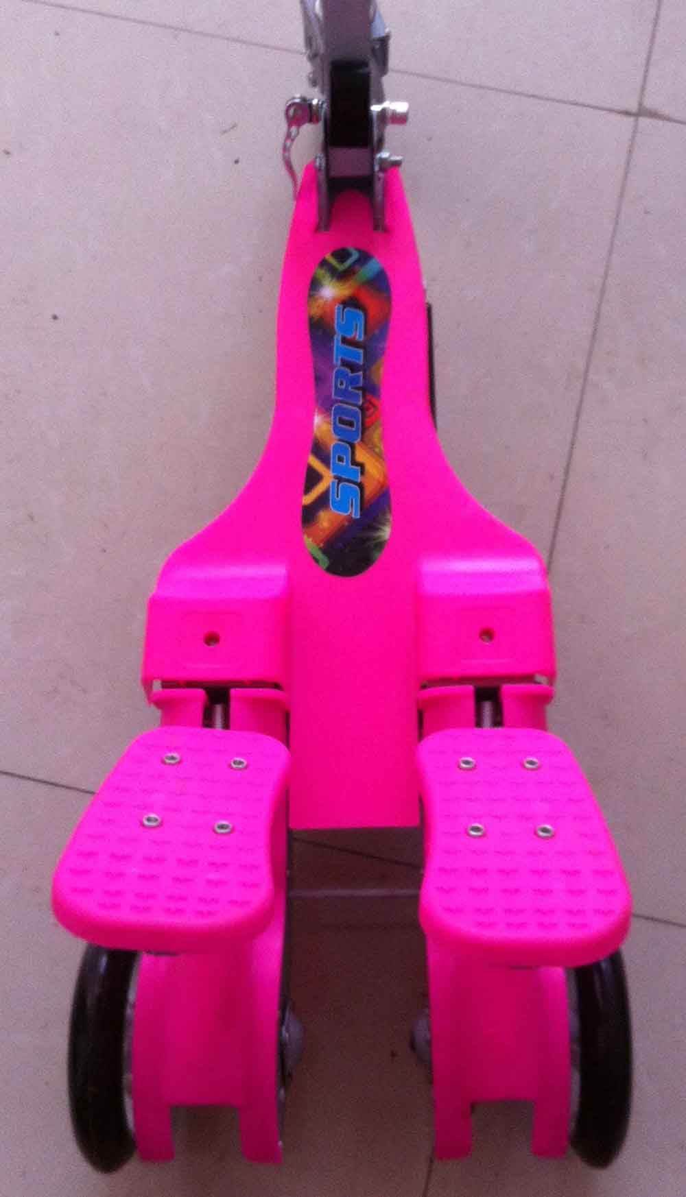 Pedal Scooter