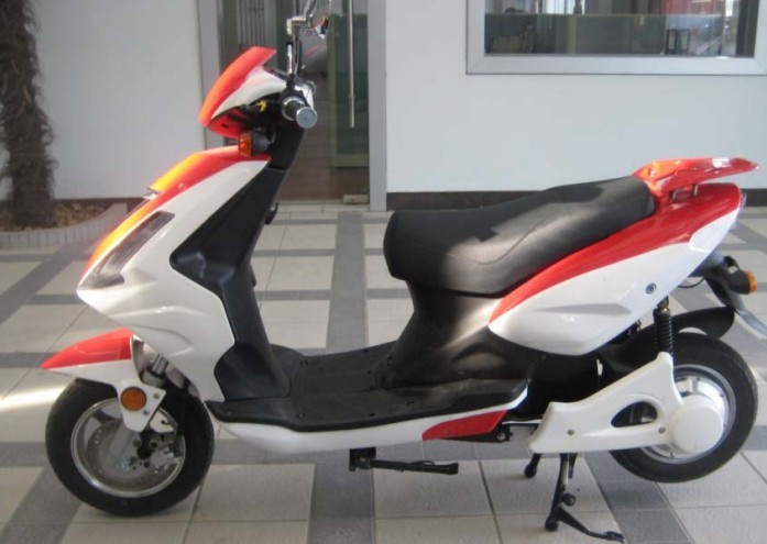 Electric Motorcycle with EEC dot Speed 70km/H 1200w/60v