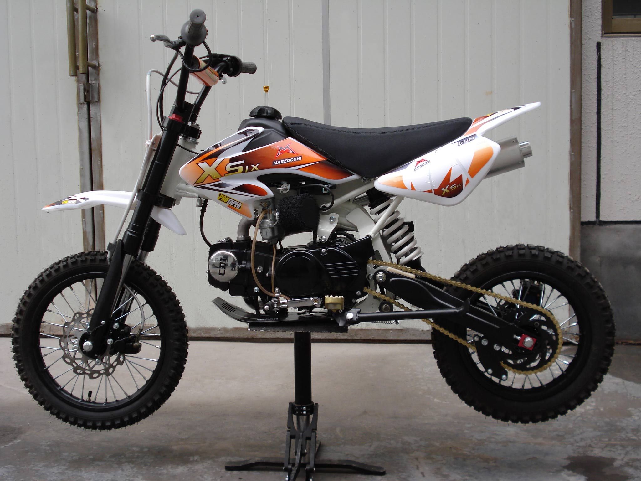 125CC Pit Bike With Steel Frame (WBL-10A)