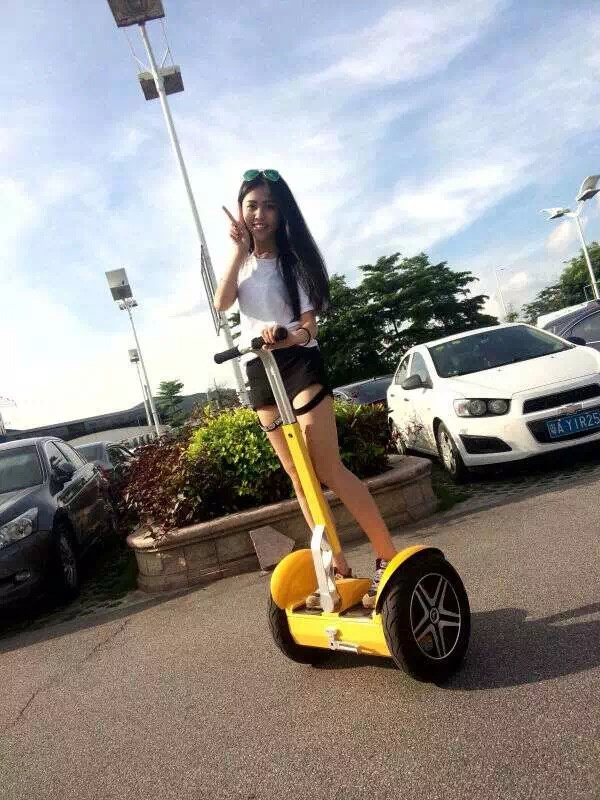 Steady Rechangeable Battery Electric Mobility Vehicle Scooter