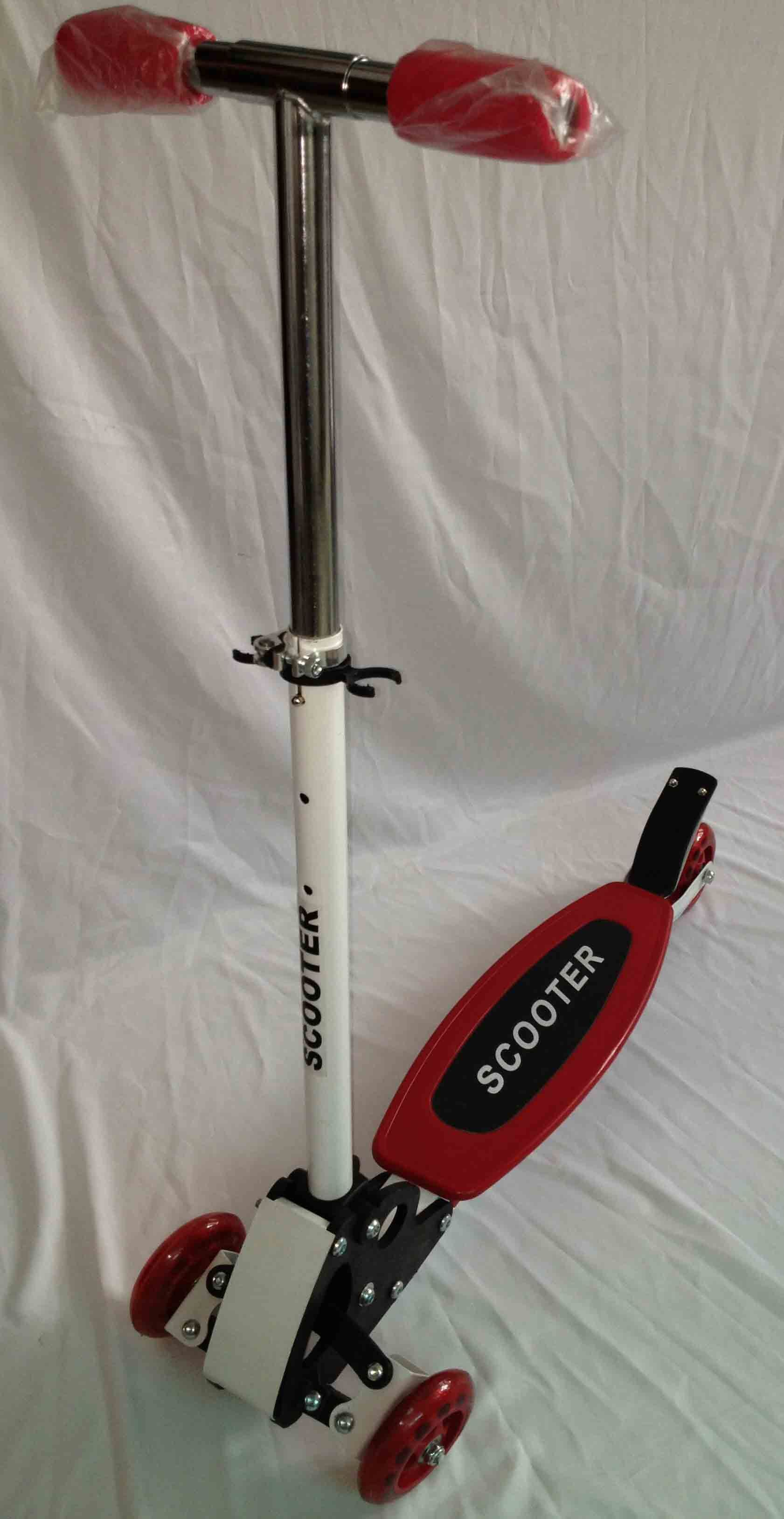 4 Wheels Kick Scooter