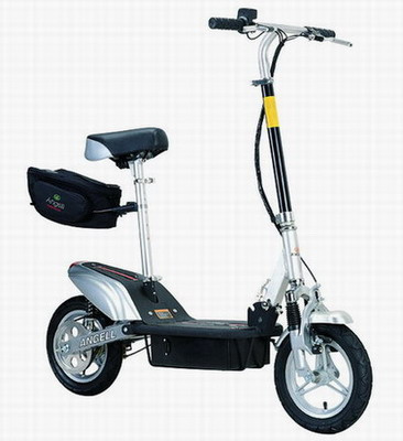 Scooter (Rh-104)