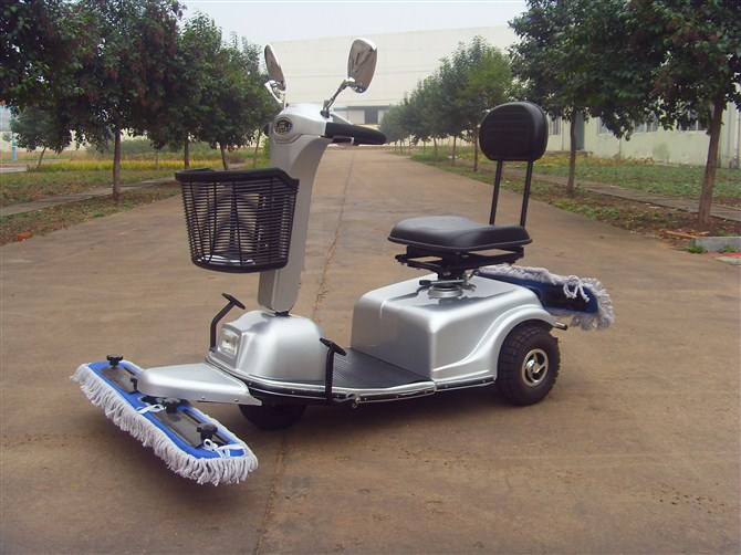 New Design Cleaning Scooter with Mop (Rps310c)